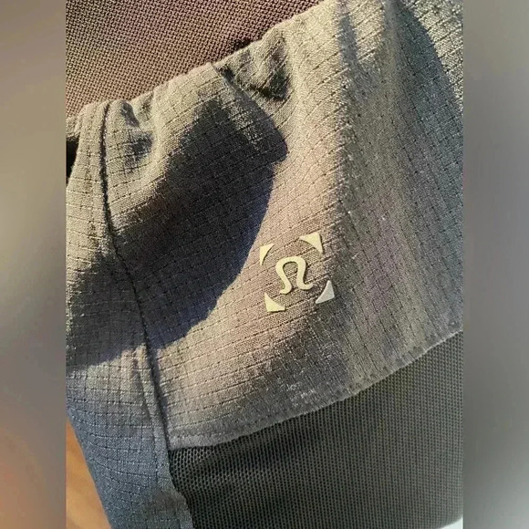 Lululemon Men's Steady and Fast Shorts 7”- Size: M - Picture 10 of 16